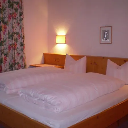 Haus Helmut Schranz سانكت أنتون ام ارلبرغ