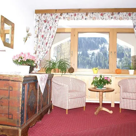 Aparthotel Haus Helmut Schranz Sankt Anton am Arlberg
