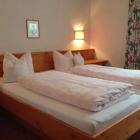 Haus Helmut Schranz 3* 장크트안톤암아를베르크