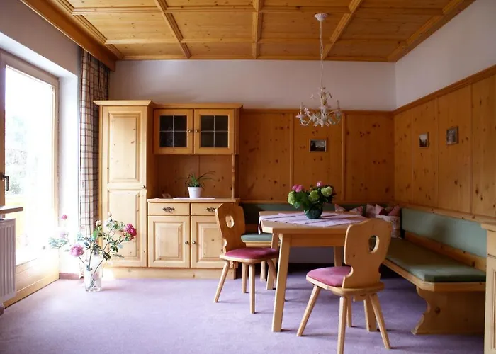 Haus Helmut Schranz Aparthotel 3*