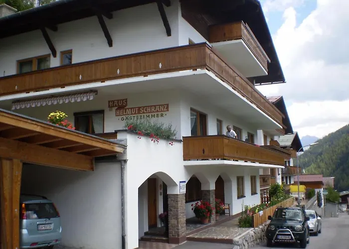 Haus Helmut Schranz Aparthotel Sankt Anton am Arlberg